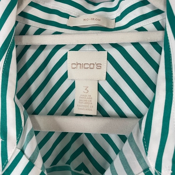 Chicos 100% cotton green and white strip blouse. Light weight and wrinkle free - Picture 5 of 5